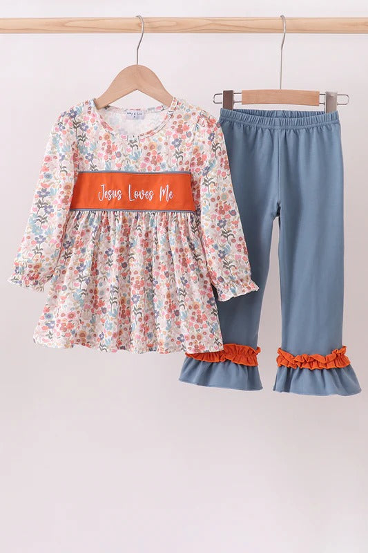 Jesus loves me embroidery floral ruffle pants set