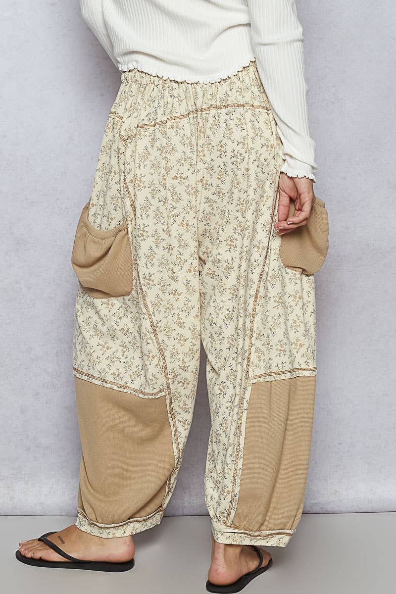 Oversized Floral Pattern Printed Knit Pants