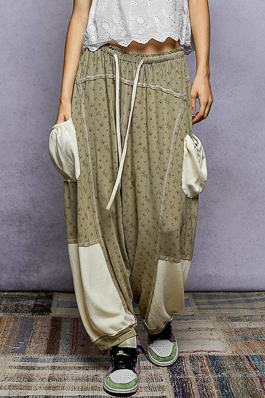 Oversized Floral Pattern Printed Knit Pants